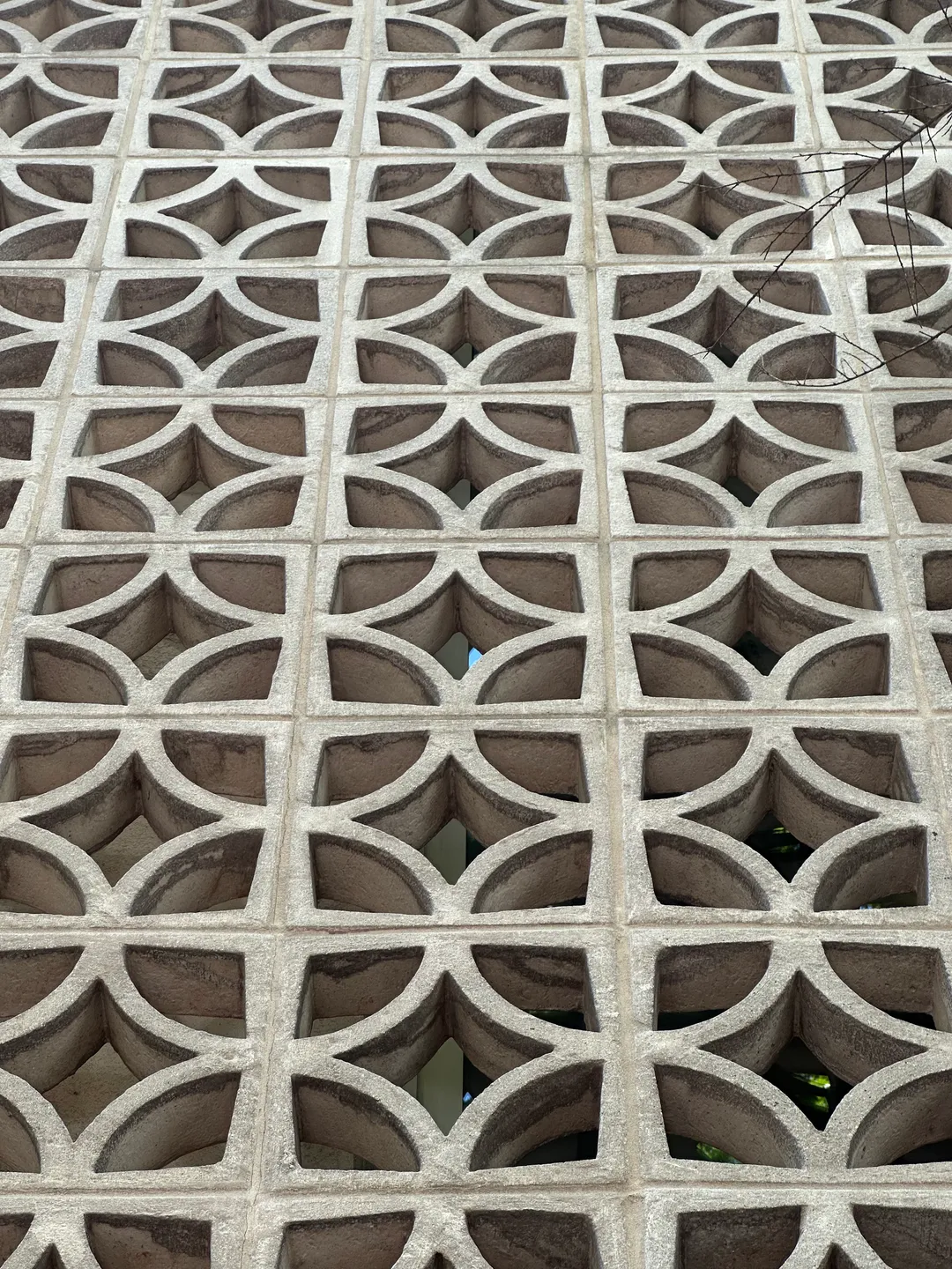 Upper East Side Brutalist Architecture Tour, photograph 20