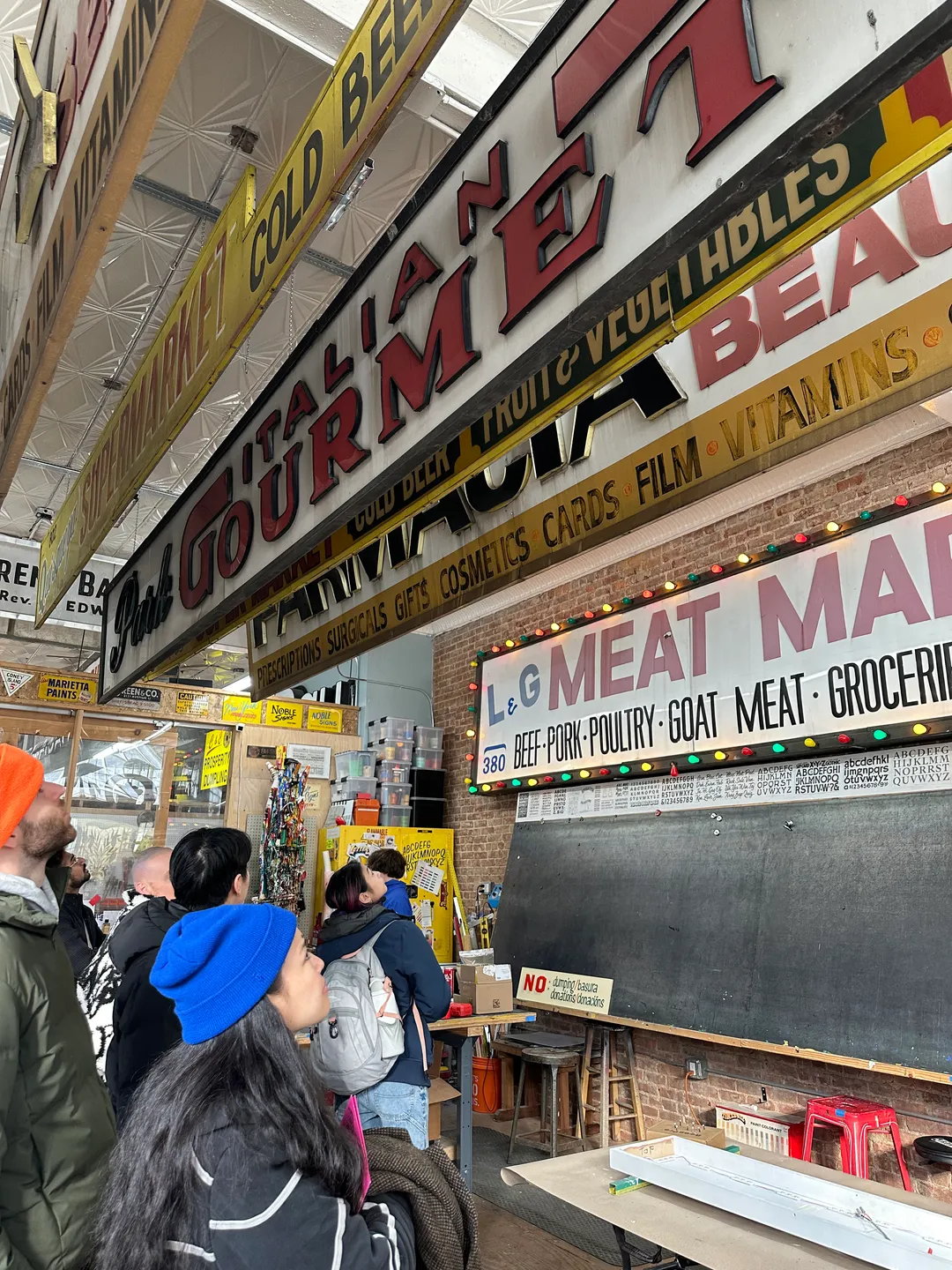 New York Sign Museum, photograph 5